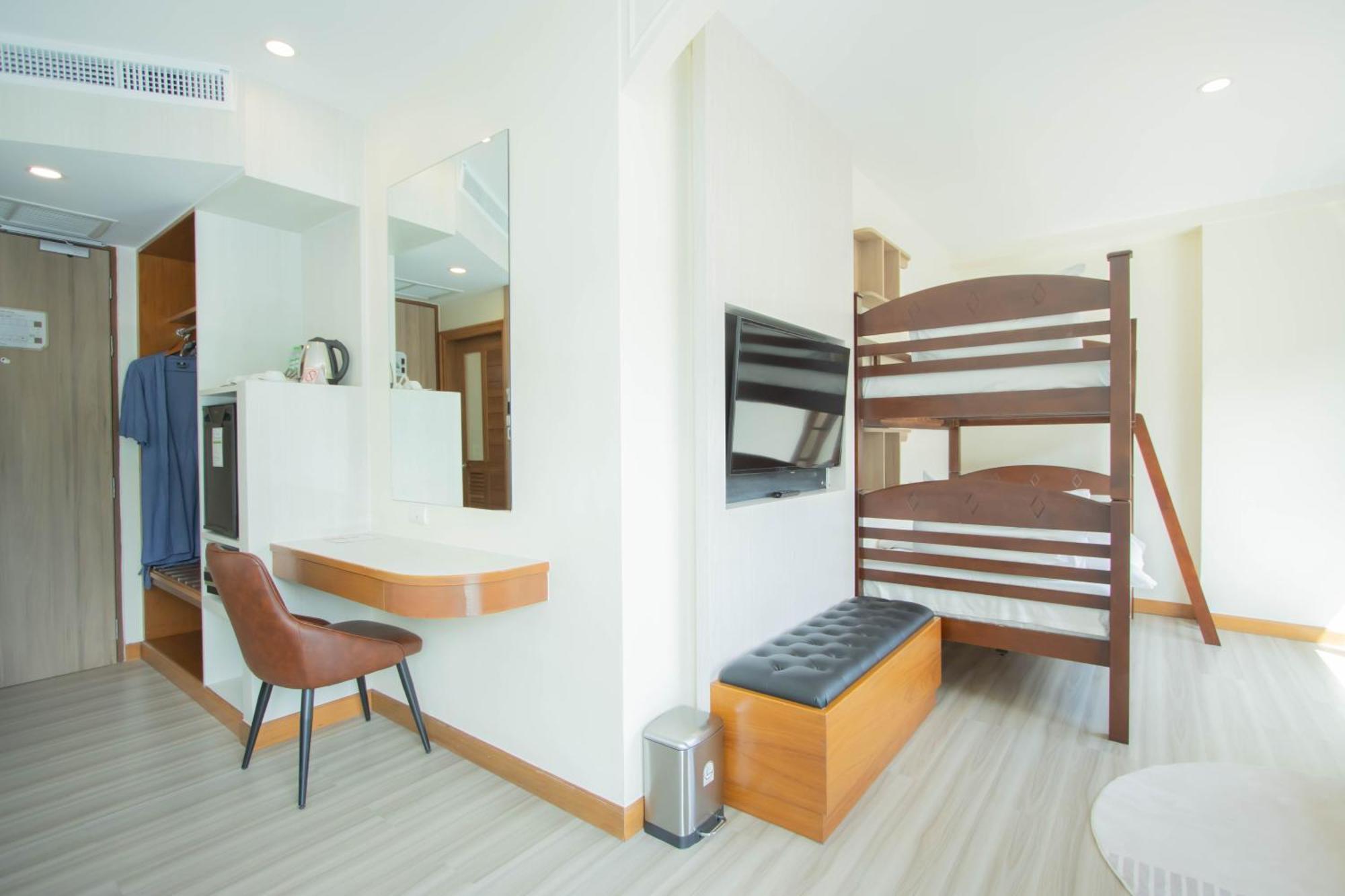 Sira Grande Hotel & Spa Patong Bagian luar foto