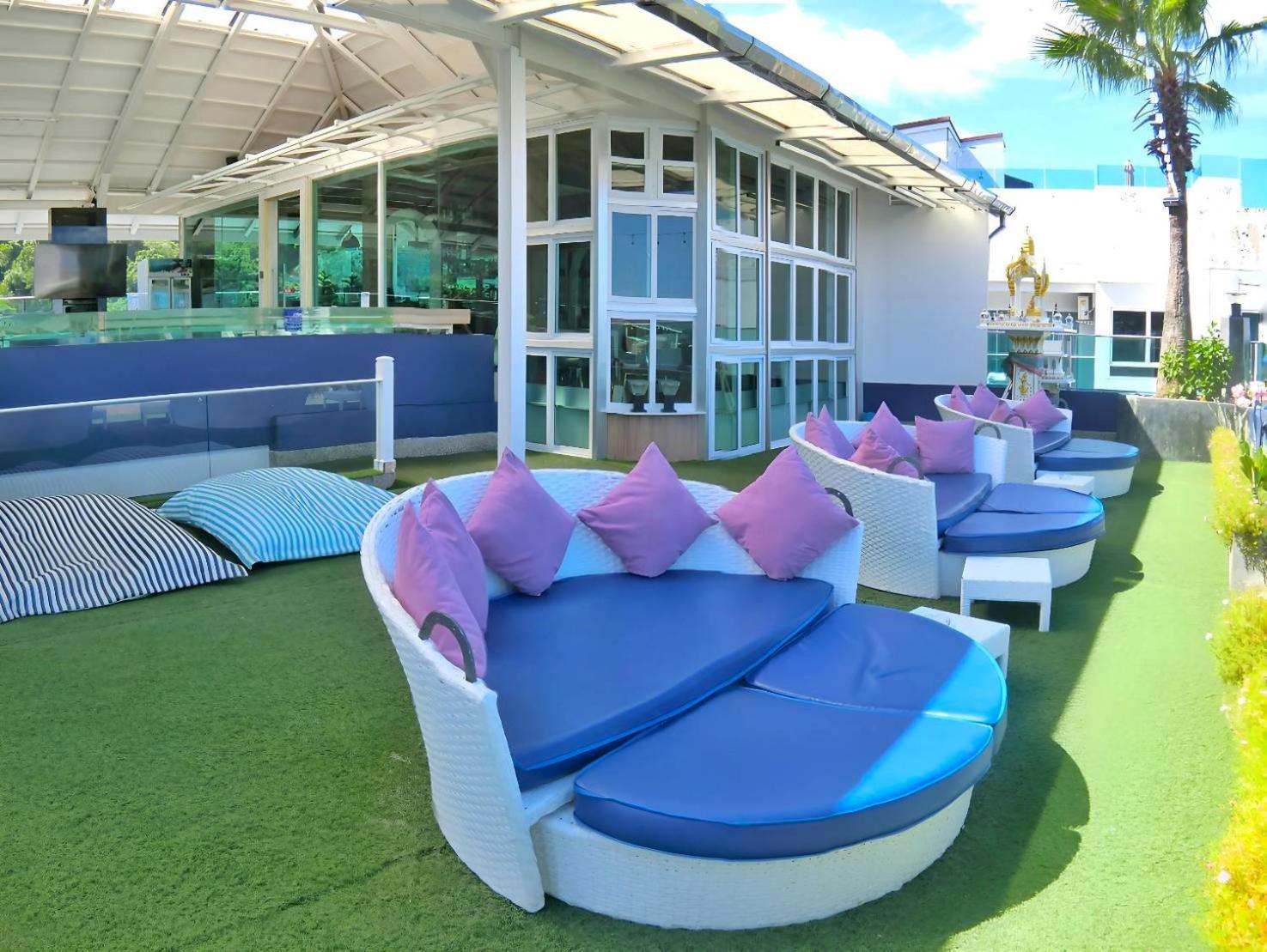 Sira Grande Hotel & Spa Patong Bagian luar foto